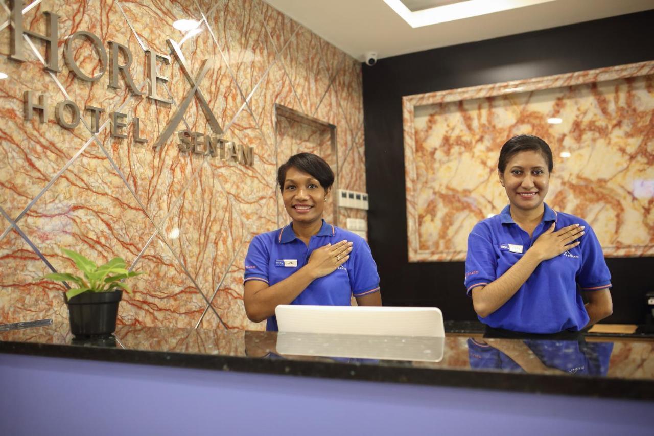 Horison Express Sentani Ξενοδοχείο Τζαγιαπούρα Εξωτερικό φωτογραφία